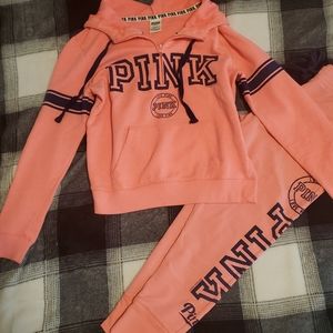Pink set